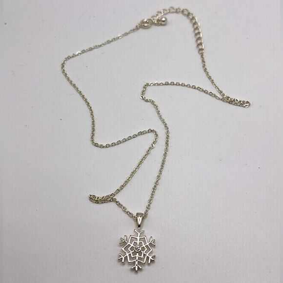 *3/$20* Petite silver tone snowflake necklace with rhinestone Christmas holiday - Picture 3 of 4